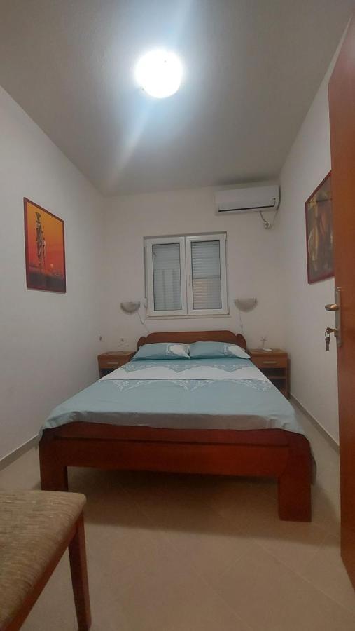 Dk Apartments Krasici Tivat Exterior photo